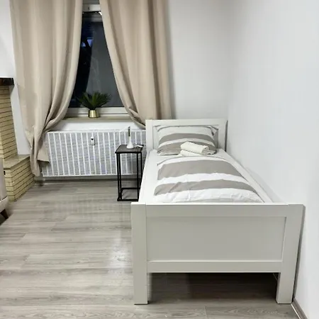 Stylish & Relaxing Modernes Mit Privatparkplatz 아파트