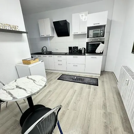 Stylish & Relaxing Modernes Mit Privatparkplatz 아파트 겔젠키르헨
